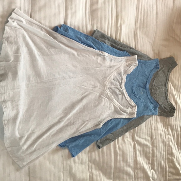 Tank Tops - Lot of 3 - Picture 1 of 7